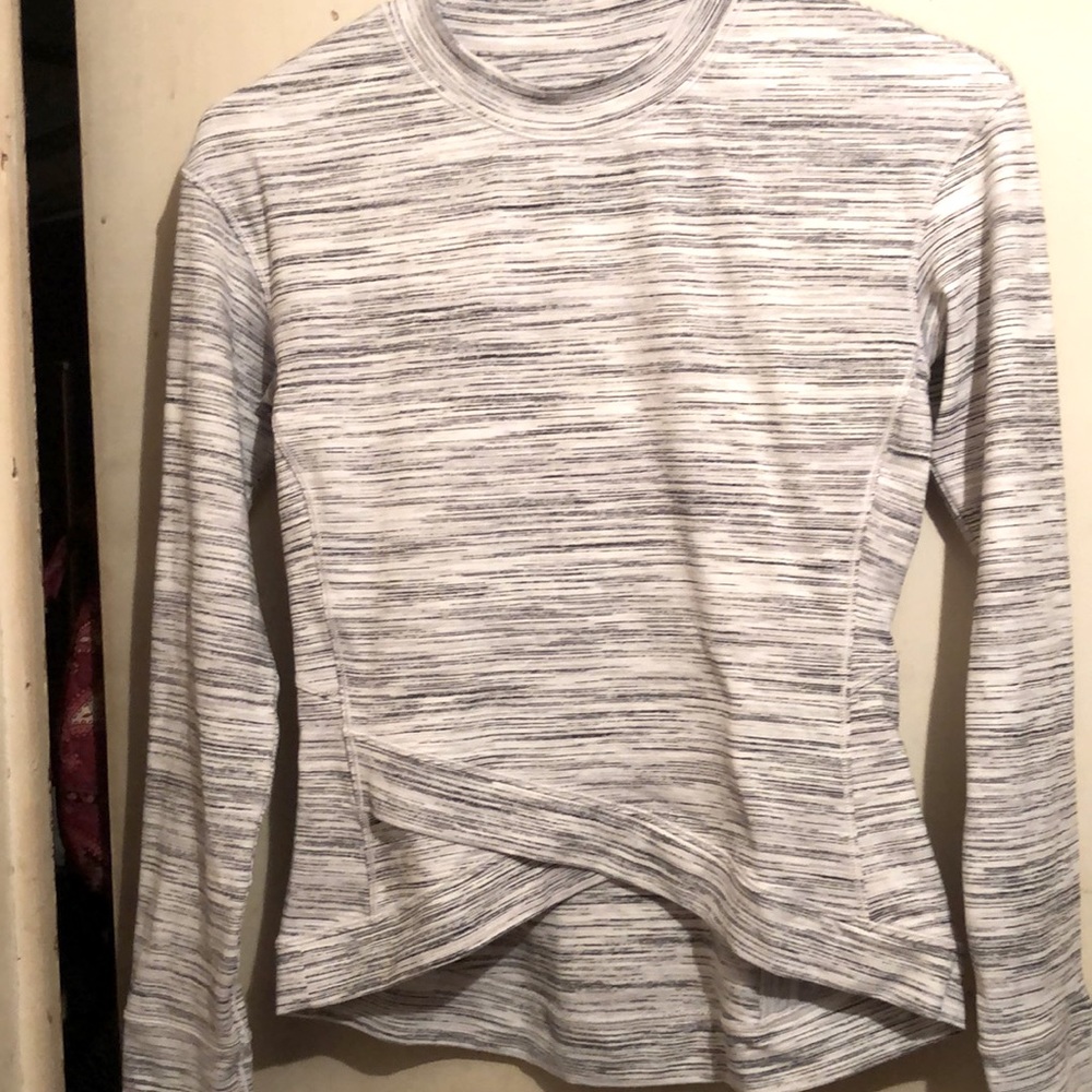 Lululemon close to crossing